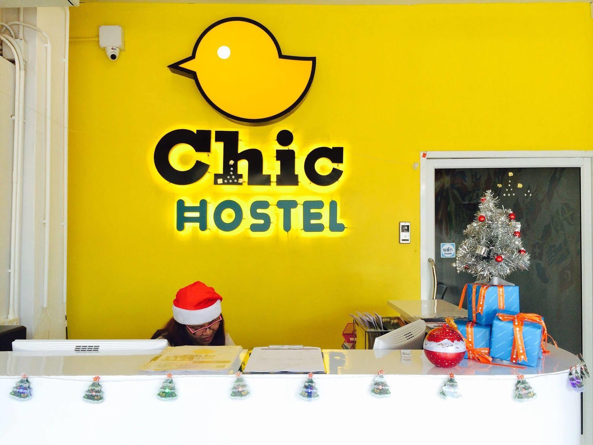 Chic Hostel Bangkok Exterior photo